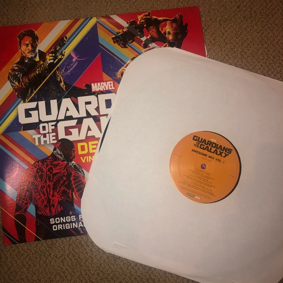 Guardians of the Galaxy Vol. 1 Deluxe Vinyl - Picture 3 of 5